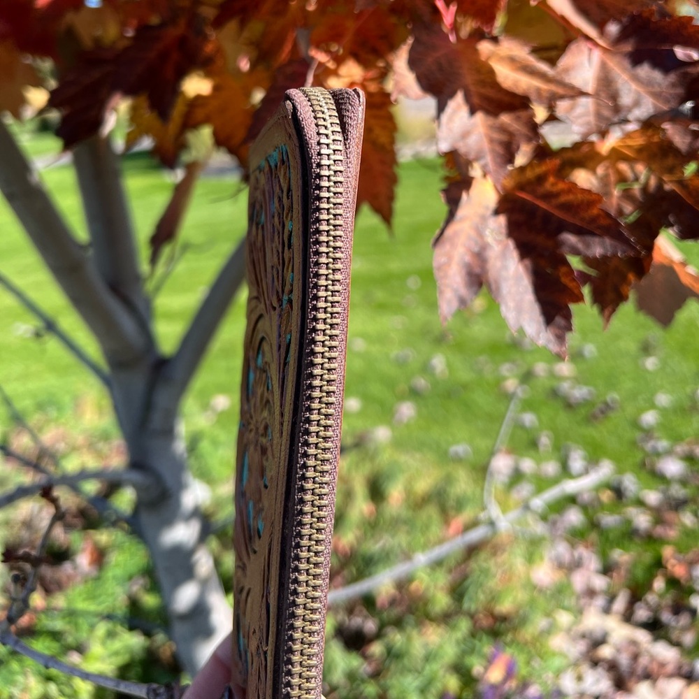 Floral Tooled Genuine  Leather floral Wallet New Card Holder Turquoise - Picture 3 of 9